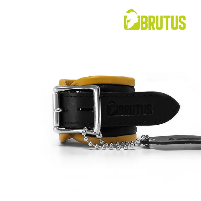 Brutus Restraints Brutus Polsboeien Leren Zwart Gele Handboeien Afsluitbaar Leather Wrist Restraints Black Yellow