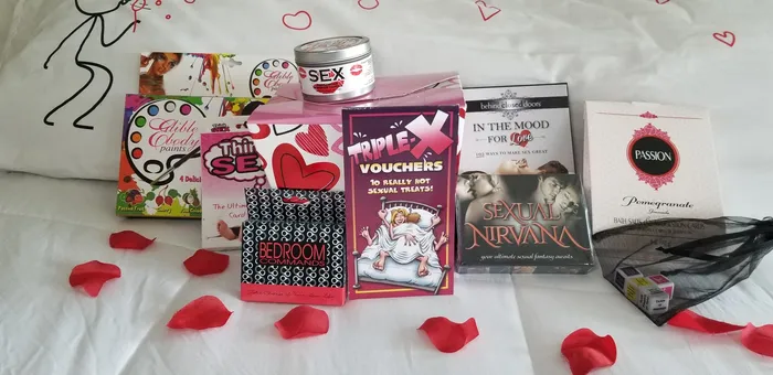 Dildos Kissy Games The Big Box Of Naughty