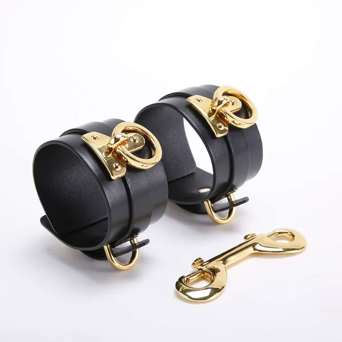 Luxury Italian Leather Spreader Bar Handcuffs and Ankle Cuffs Set by UPKO UPKO Restraints
