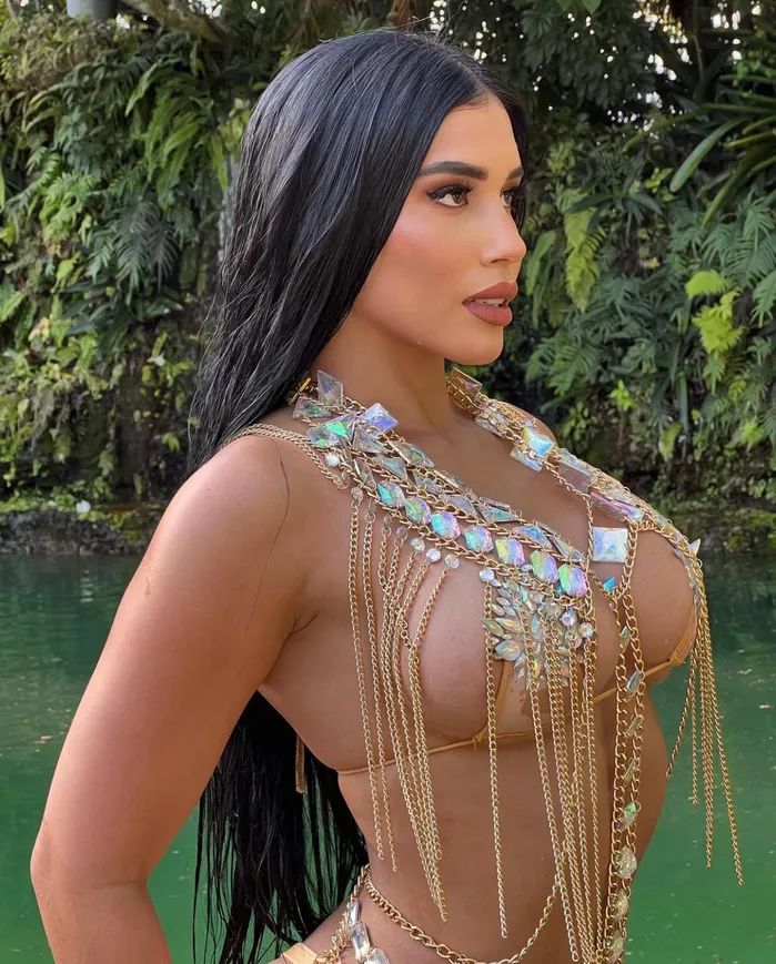 PlaythingsMiami Diamond Goddess Styled for you Anal